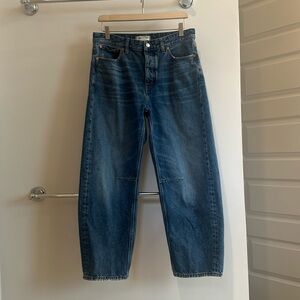 MADEWELL The Darted Barrel-Leg Jean, size 28, Irmo wash; PERFECT CONDITION!